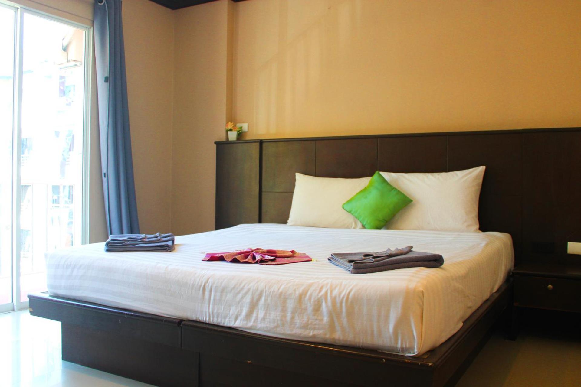 Hotel Hollywood *